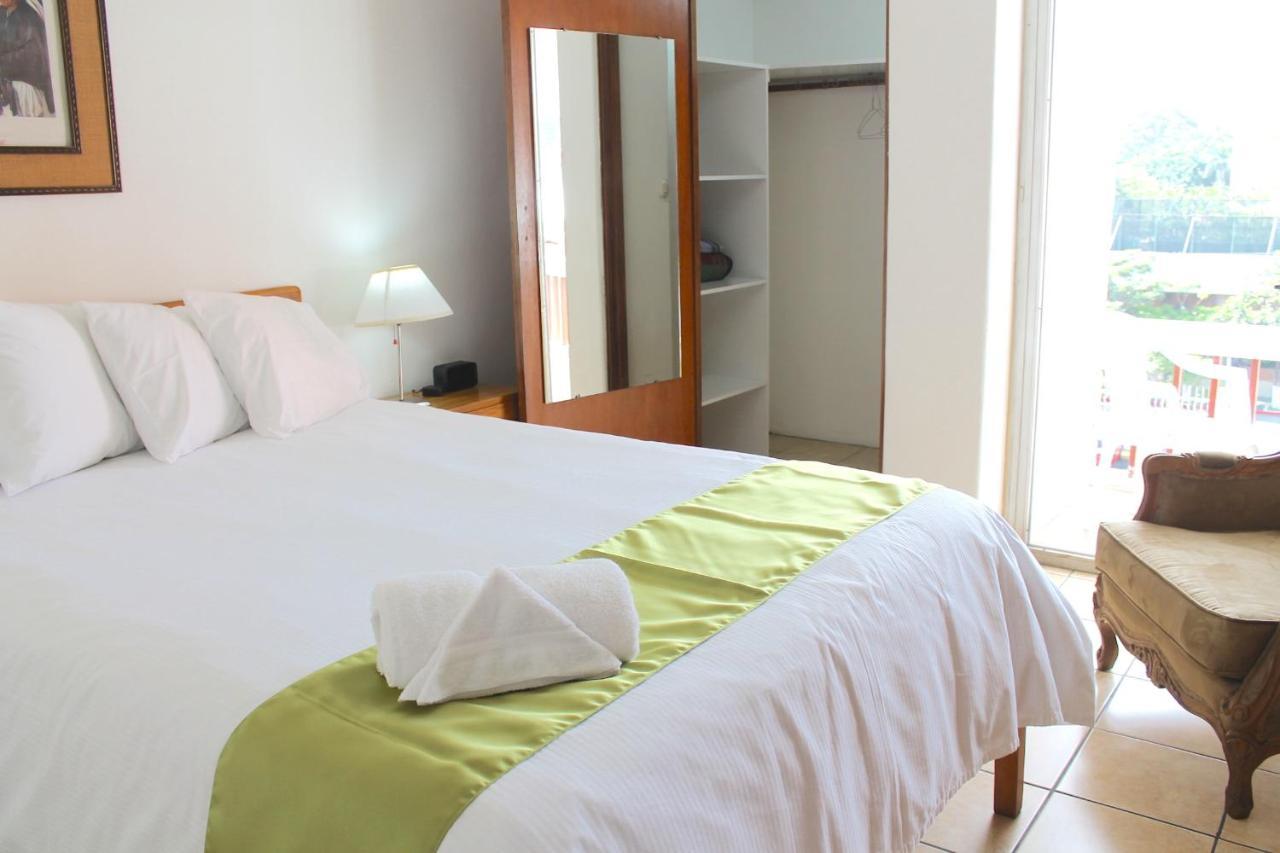 Apartahotel Reforma 3*
